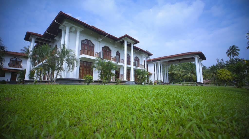 Hotel Yapahuwa Paradise Exterior foto
